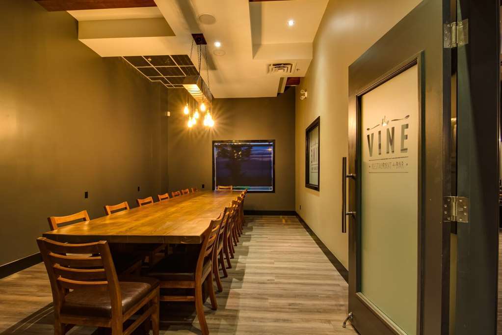 Peavine Inn & Suites High Prairie Restauracja zdjęcie