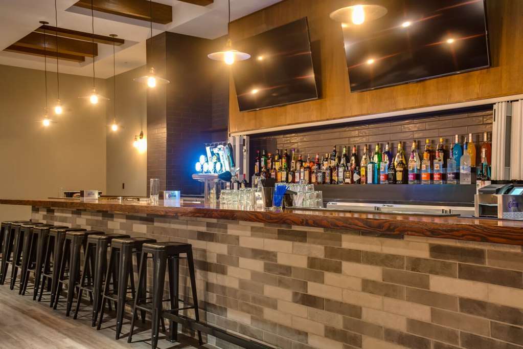 Peavine Inn & Suites High Prairie Restauracja zdjęcie
